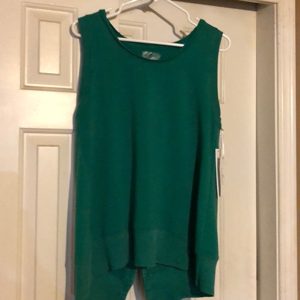 Sunday’s tank top